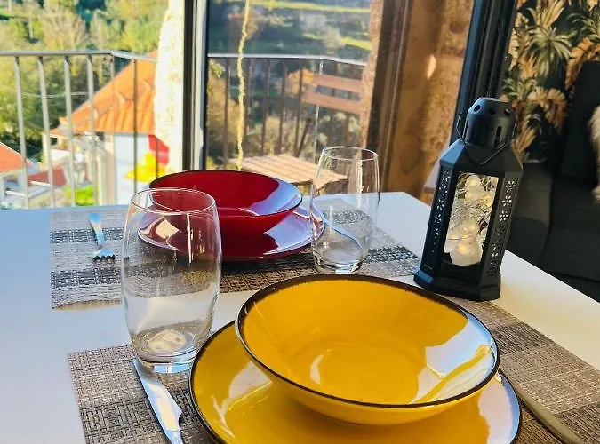 Emiliadourohouse * Marco de Canaveses